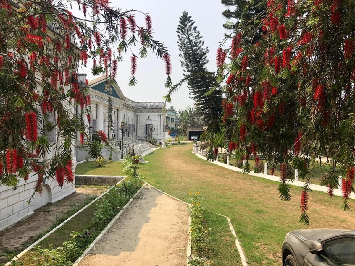 Cossimbazar Palace Of The Roys Exterior foto