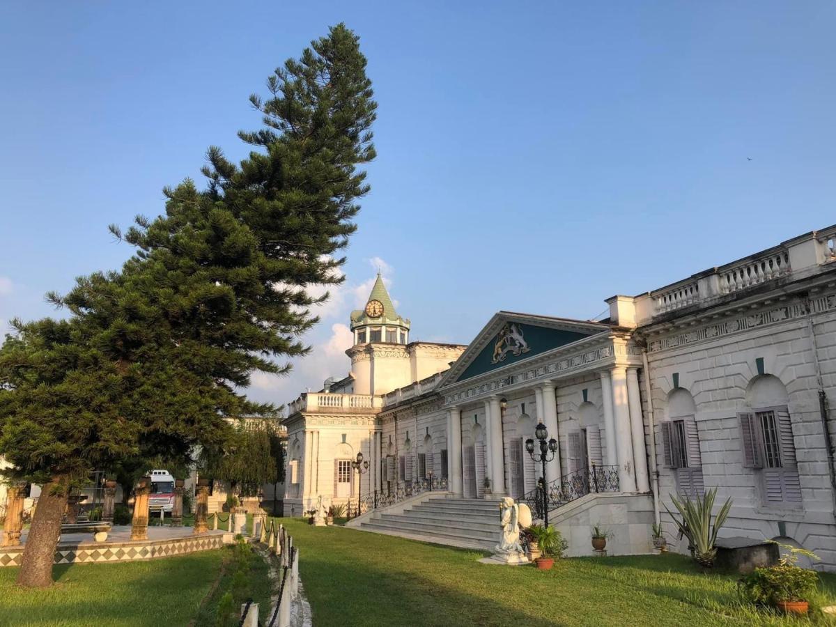 Cossimbazar Palace Of The Roys Exterior foto